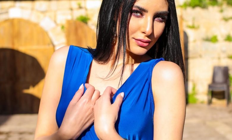 أماني أبو غانم تخطف الأنظار في أحدث جلسة تصوير 1 87a8288eb34182e9e914791e792bd504