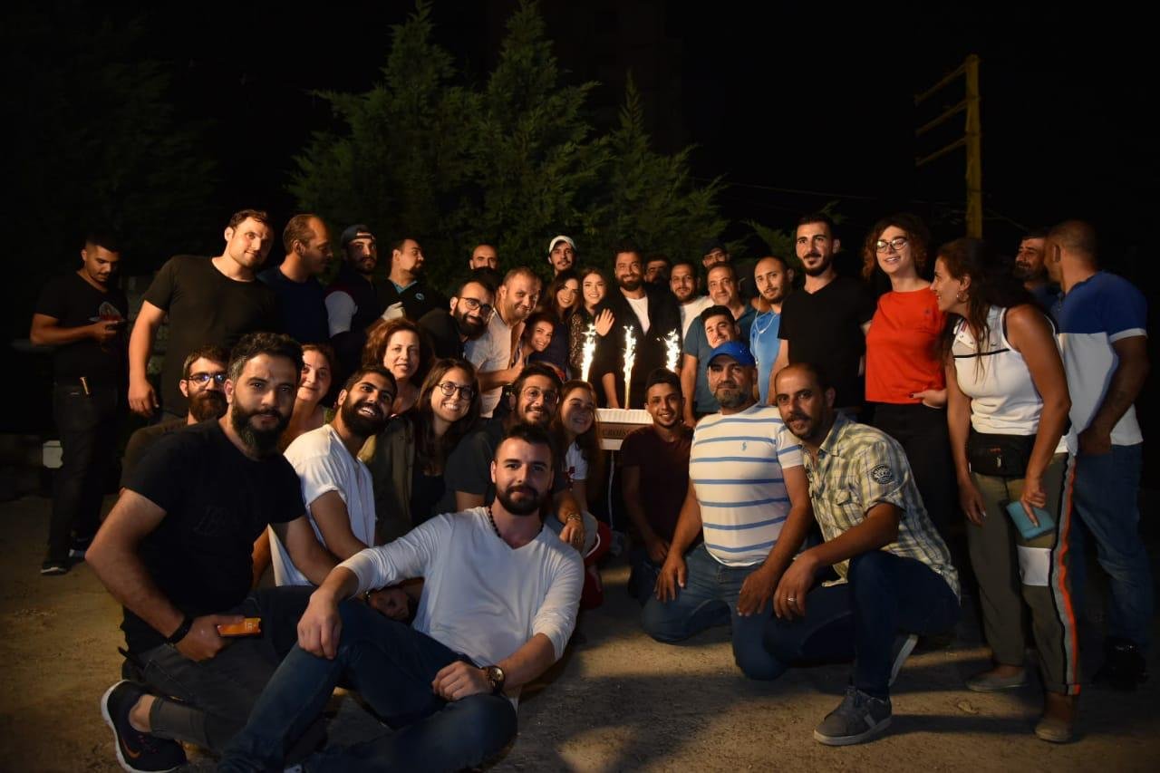 أسرة مسلسل "من الآخر" تحتفل بإنتهاء التصوير ... 3 a66e69fb4967057664d11b140d46a6a2