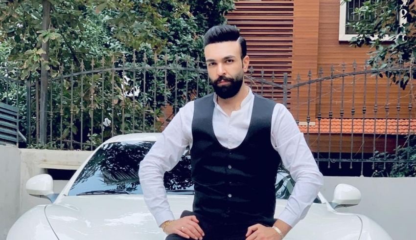 في ظل الأوضاع الصعبة ، رجل الأعمال حسين عياش يستعد لعدد من المشاريع 3 5c997e009a93e156d6f4c2d1d186e7db