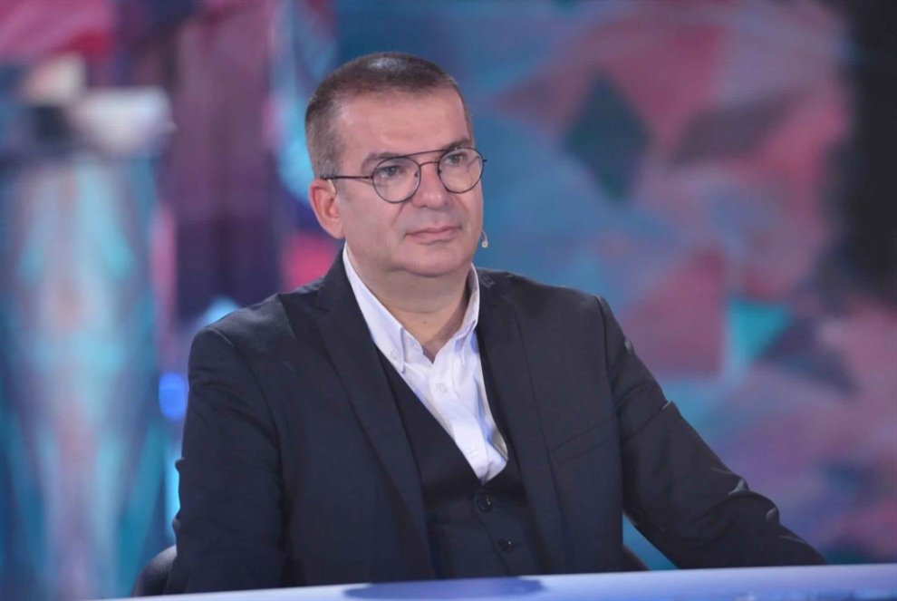 يمكنكم متابعة الاعلامي طوني خليفة عبر قناته الخاصة يمكنكم متابعة الاعلامي طوني خليفة عبر قناته الخاصة