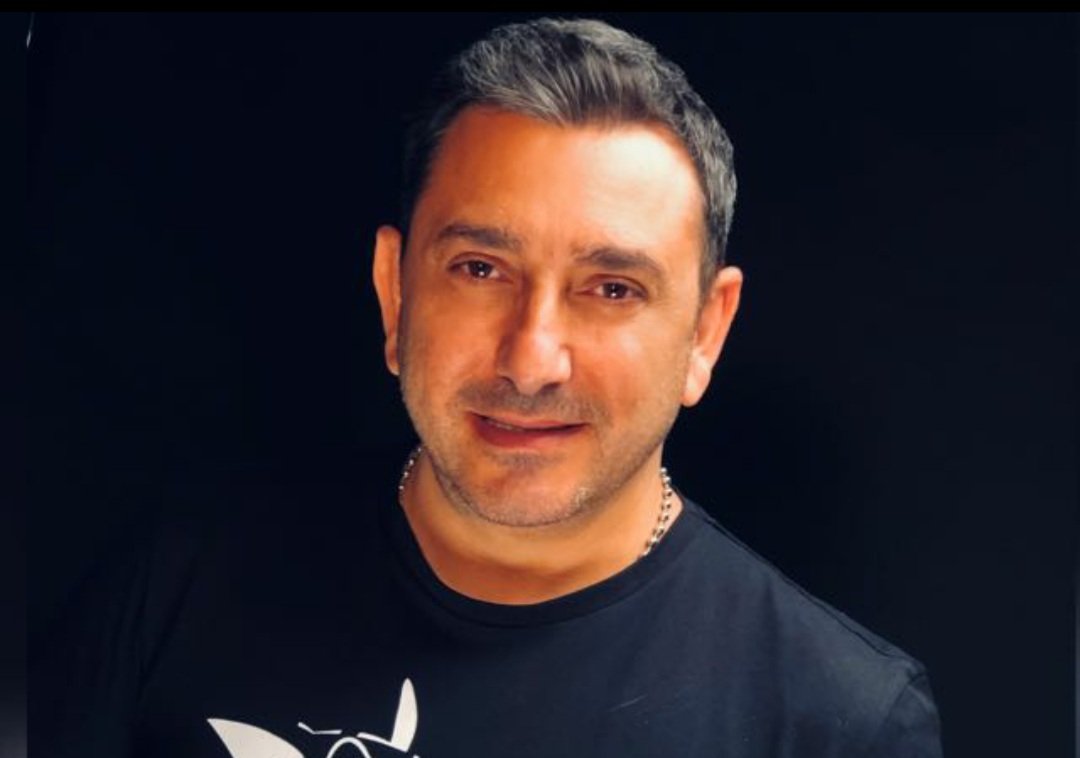 بالفيديو.. «ست الكل» أغنية تتغنى بحب «بيروت» لبنان بيروت بريشة ايلي خوري 3 2407b743cda3a7e54f6acb660f97fa2c