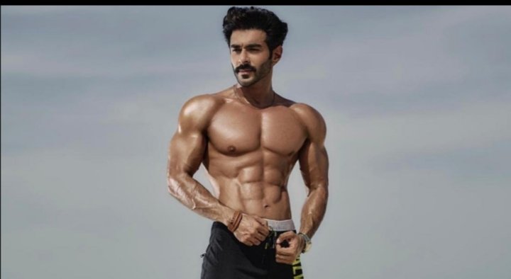 أخصائي التغذية أحمد محمد يقدم نصائح للحفاظ على شباب البشرة 1 ac88f601a3d44b95c66191d6d6e2bad1