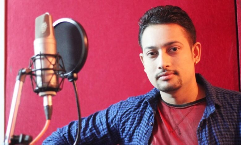 Raju Dangal – The Nepali pop star winning millions of Nepalese hearts 1 fdda2bec1e9287d1a7797f8b198fcd47