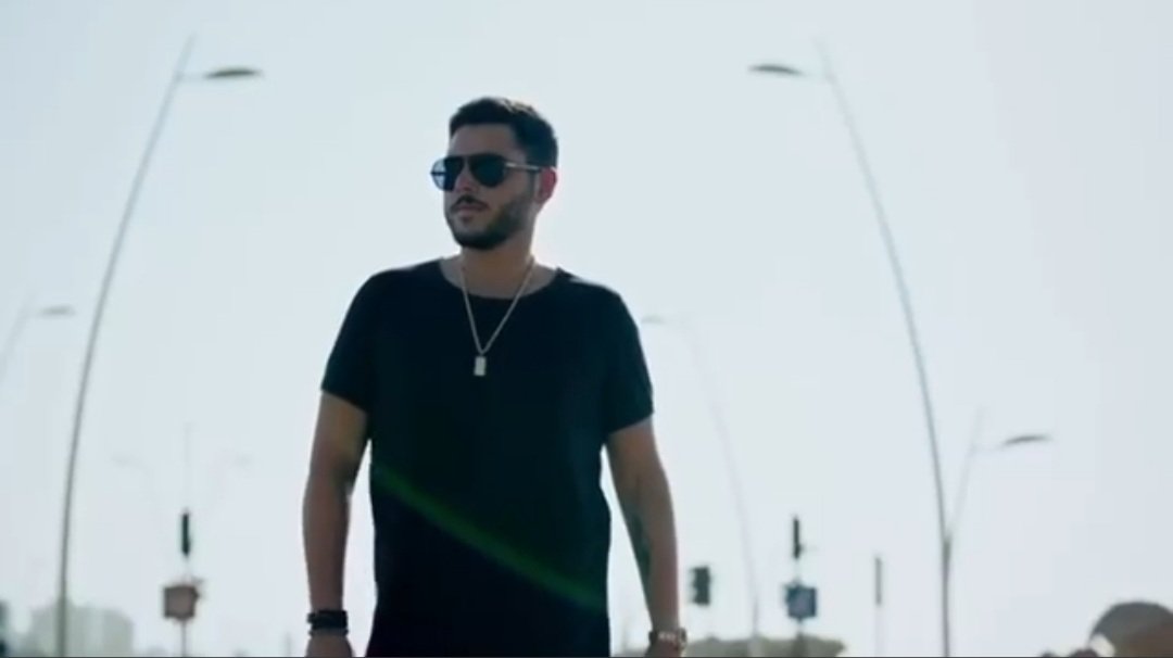 الوليد الحلاني يغني من كلمات والحان والده " قالتلي " .. قريباً 3 5552032cd2cbf99bc2d6169a1274e787