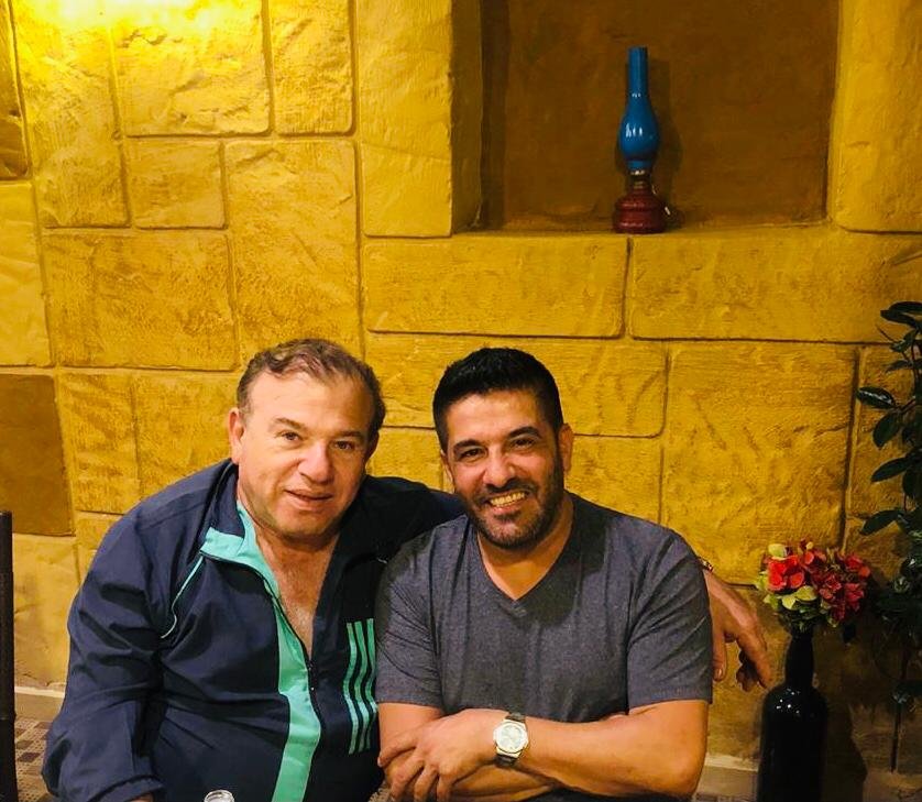 المنتج السوري محمد قبنض في زيارة قيّمة الى منزل الفنان رضا 3 1b78d322ccb3194c00e33b7c30fe3e5d