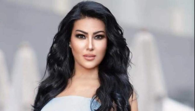 سمية الخشاب تتحدى الثعبان 1 5699bfa46eee88a5c92e13886e9c54f0