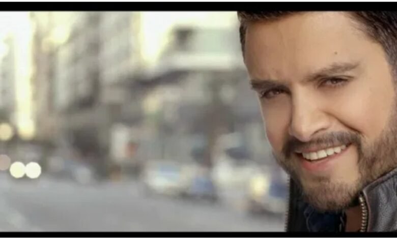 النجم هشام الحاج يشوق جمهوره بإعلان لاغنيته الجديدة " عطيني من حبك " 1 bb329e215846583a0f2c8c905b498fa7