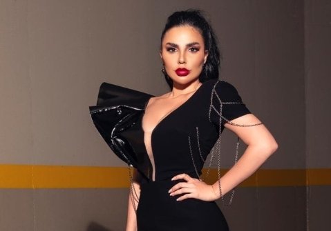 الموديل ميرا تشارك المتابعين صور جديدة من لبنان 1 5f86f1242c342f0a23e4869a245a467f