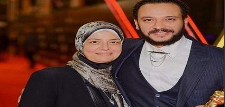 فيروس كورونا يودي بحياة والدة أحمد خالد صالح 1 888eab118eff20014987ed9075323e2c