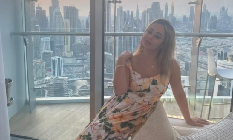 سيدة الأعمال أية حداد تتألق في جلسة تصوير جديدة 1 0f0d4bc1ada96879cb25fc1ad57c8911