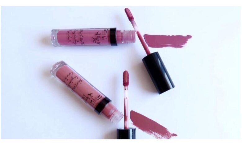 مجموعة Matte lipstick من "Face Of Dee" سهلة الإستعمال والإقتناء 1 3e1c3ec8eccd973a2a80d2ec4e7a66db