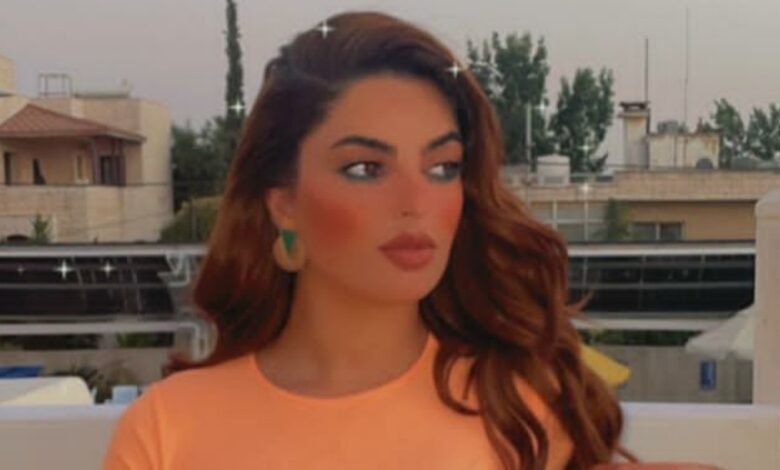 ملكة الاناقة والسفيرة ملاك عبيدات الى القفص الذهبي قريباً 1 5ad7dd4c885a3332eb9d838317cd22b6