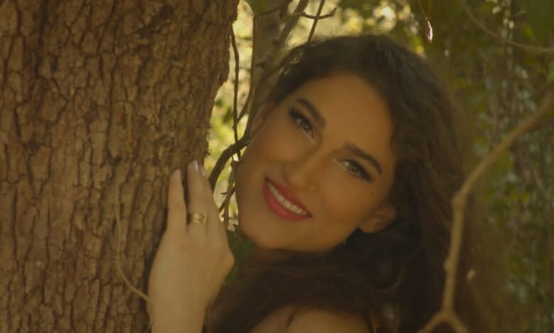 ربيكا سليم تطلق ميدلي لسلطان الطرب جورج وسوف على طريقتها 1 c303875e5d80a7dc3bee17ba92b1a4b1