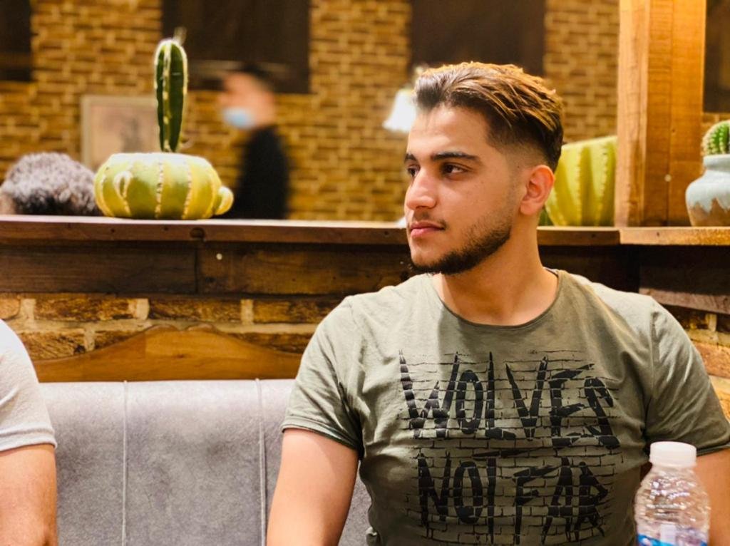 عيسى عايد ان تكون إعلاميا للكلمة وللعمل ليس بالسهل 3 530772edf5d0db12335052b61696313b