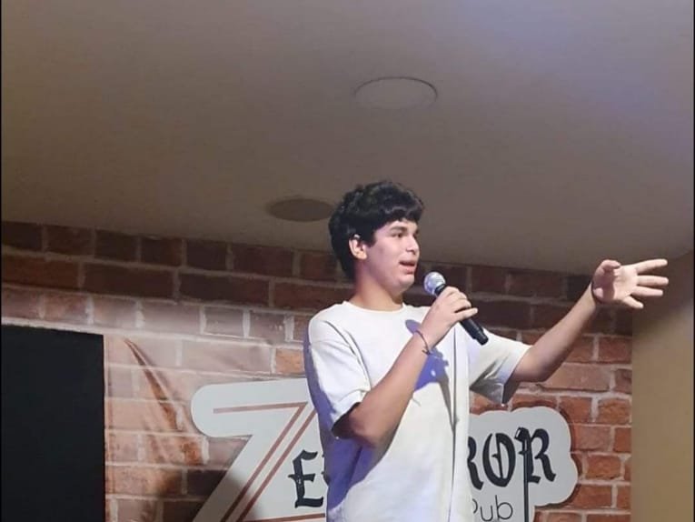 الناشط الإجتماعي ريان حايك يُقدّم "Stand-up Comedy Show" لافت 3 246ef95ba6eec38c939ffacbdbd8334d