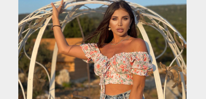 خبيرة تركيب الرموش زينب سبيتي الشهيرة بـ "Zazittaa" في حديث حول تقنية تركيب الرموش 1 59d3a97661b527baa0e6df652c2b24f3