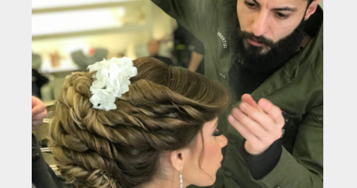 المزين حسين صفوان.. أسلوب فريد و براعة لامتناهية المزين حسين صفوان.. أسلوب فريد و براعة لامتناهية