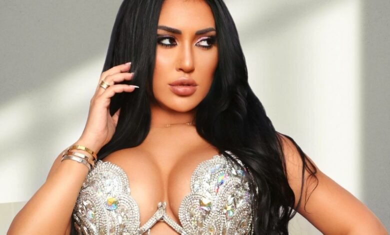 الراقصة راشيل مدلج الى الأضواء في ليلة رأس السنة 1 1640970842a93d976b40