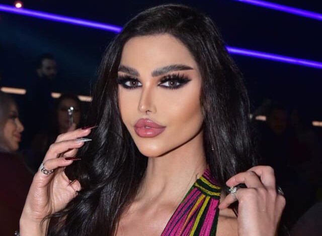 هيفا ماجيك تتألق بجمالها ليلة الاحتفال بالميلاد. 1 92645fc4dd157c626d0e596bc00cc818