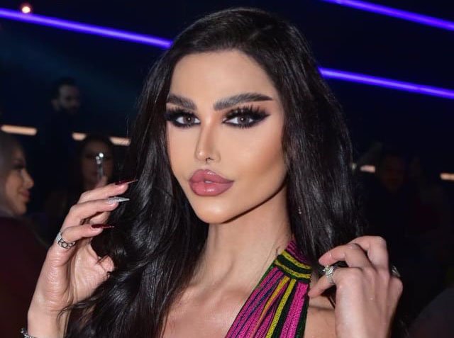 هيفا ماجيك تتألق بجمالها ليلة الاحتفال بالميلاد. 3 92645fc4dd157c626d0e596bc00cc818