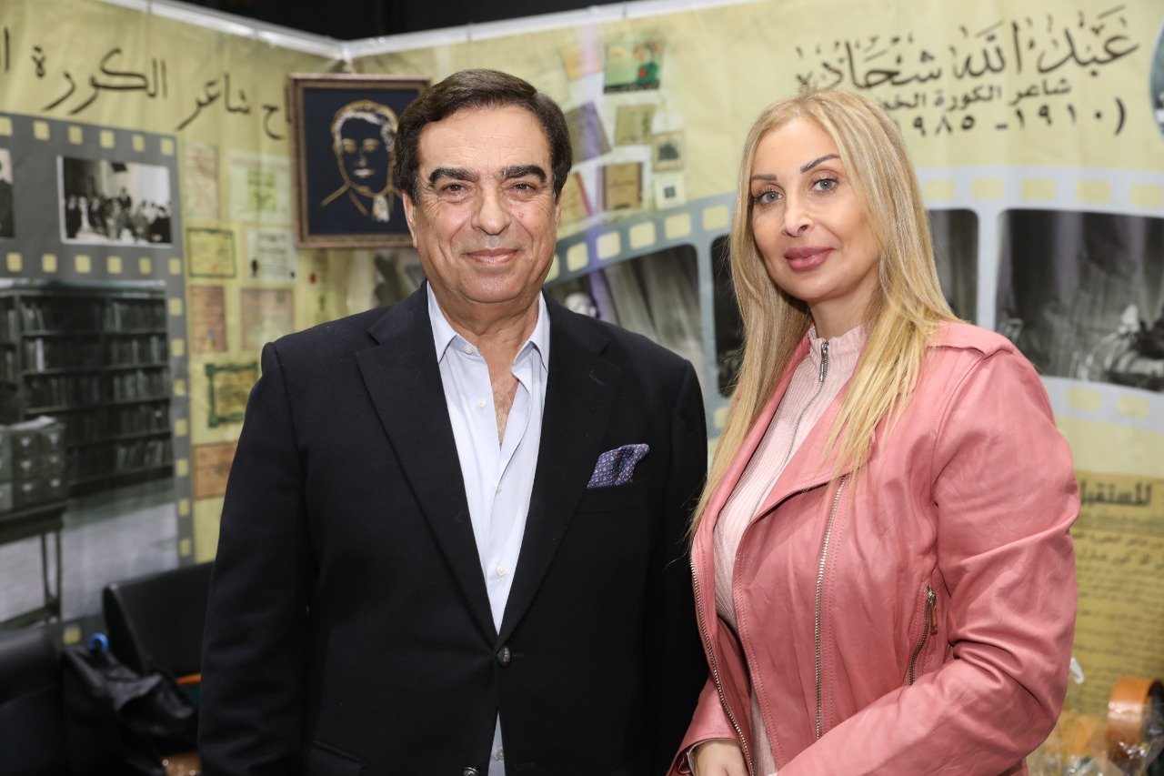 د.زينة جرادي من القاهرة الى بيروت تحتفل بتوقيع كتابها " خربشات " وروايتها " سجينة " وأبرز الحضور جورج قرداحي وزاهي وهبي وهبه قواص 3 164668730057242fa898
