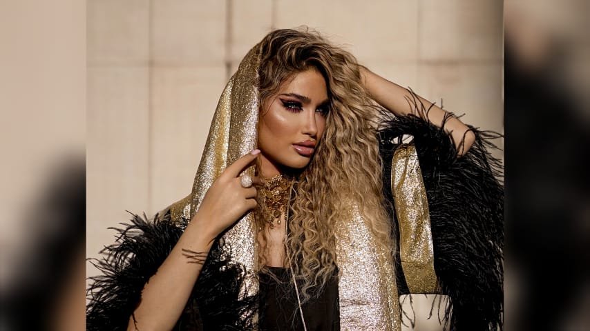 شيرين مكي نقشبندي تخطف الأنظار في جلسة تصوير جديدة 3 16509778219570572b60