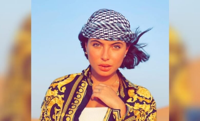 بسبب مشهدٍ جريء... عارضة الأزياء دنيا بن زواي ترفض المشاركة في هوليوود 1 1652132530a6aa95c1cf