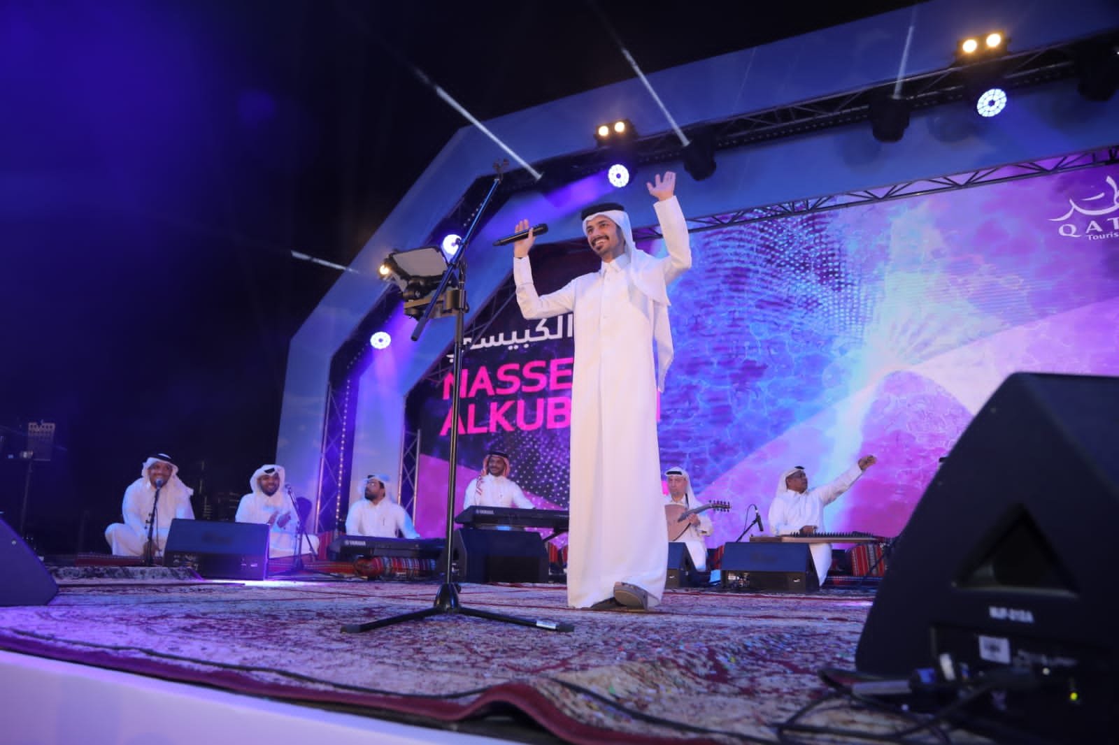 ناصر الكبيسي يحيي ثاني أيام عيد الفطر في مهرجان العيد في قطر 3 1652284473f738d97bac