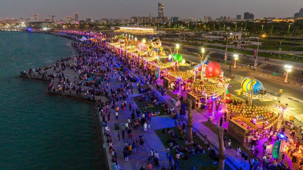 محمود التركي، ناصر الكبيسي وخليفة ضمن مهرجان العيد في قطر 3 16522848592ecc44b1de