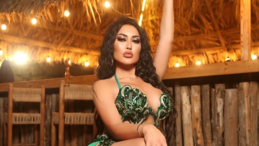 الراقصة راشيل مدلج بإطلالة مميزة في أحدث جلساتها التصويرية 3 16552108999c100cfb06