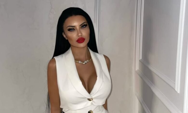 فاطمة عصمت تسلط الضوء على علامتها التجارية "Auora Amour" 1 1657816476858bf2b4df