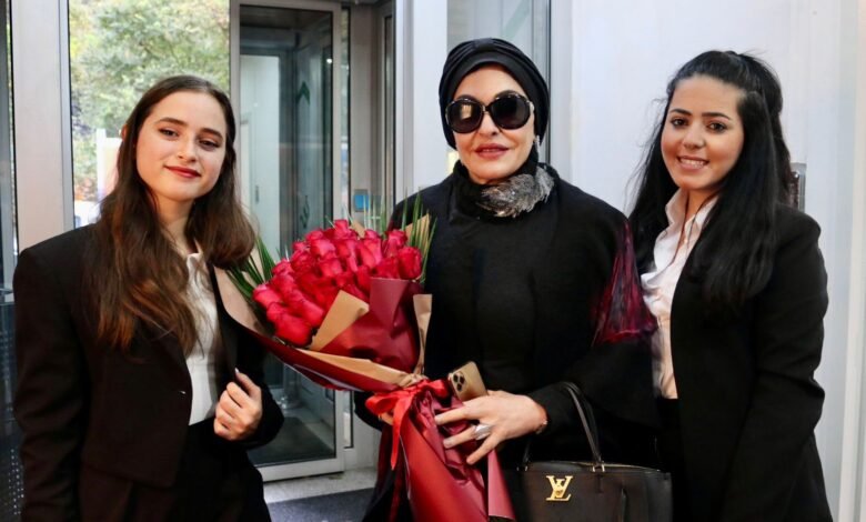 زياره الشيخه نوال آل صباح الى مقر شركه We earn FINANCE .. اليكم التفاصيل 1 166929335650dd4a86cb