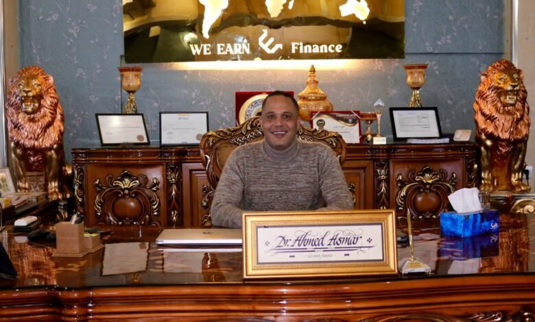 الفنان مصطفى درويش في زيارة لمقر شركةWe earn fanince 1 16696534116d20dfeb3f