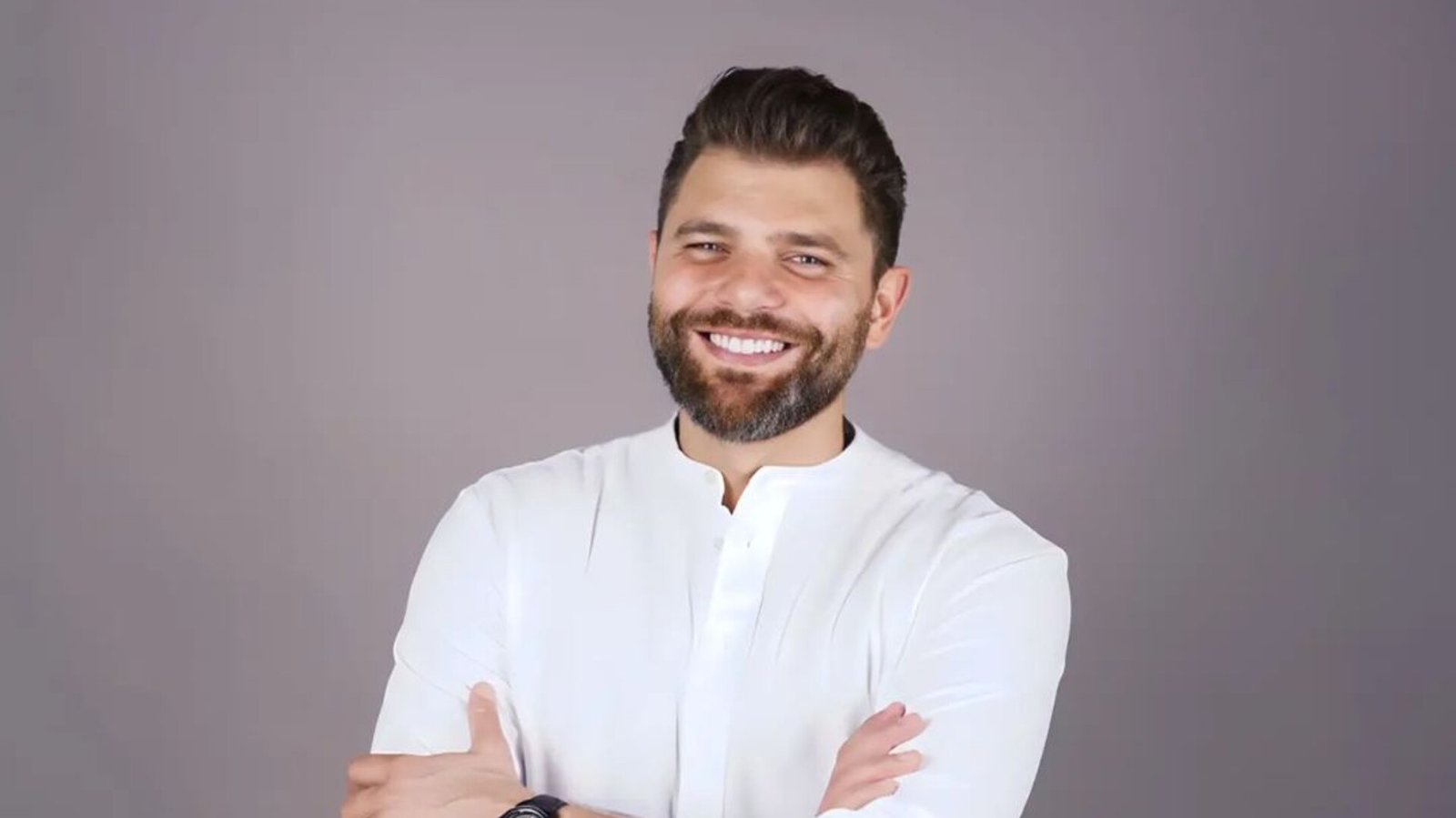 بمقطع فيديو خاص... الفنان ميشال قزي يهنئ والدته بمناسبة عيد الأم 3 1679416112dc19ef4f09