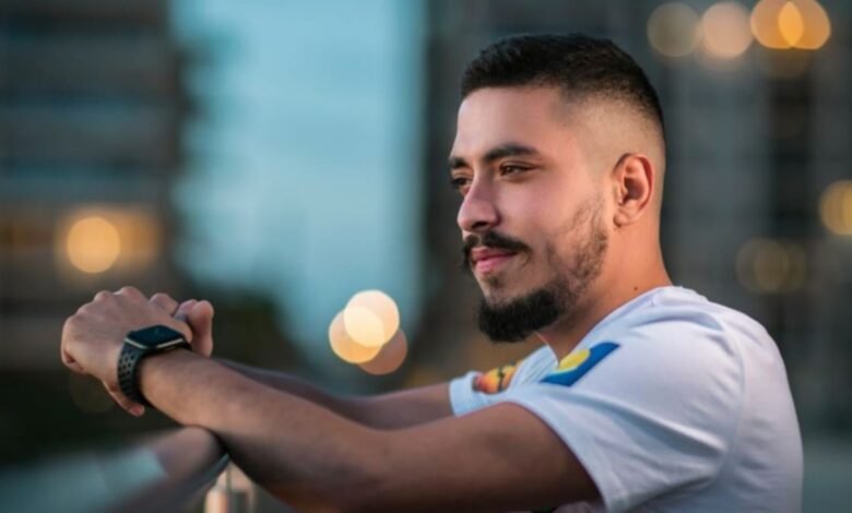 من هو المغني مهند زعيتر؟ 1 16860851218a5b289c72