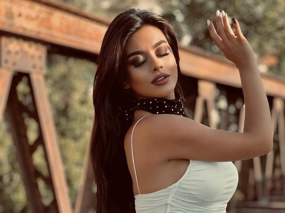 الفنانة ماريا إليسا تتخطى المليون مشاهدة على تيك توك بأغنيتها الجديدة “ اخترتك حبيبي” 3 16886030337a5cec18ae