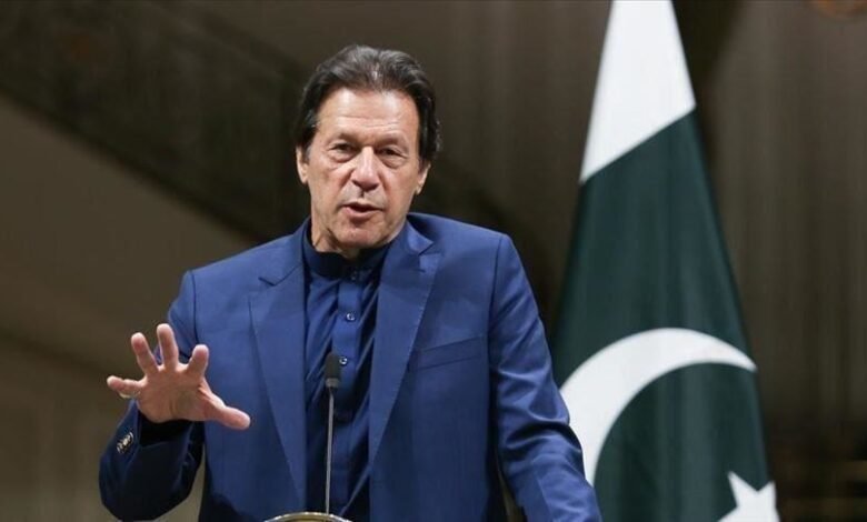 محكمة باكستانية تقضي بسجن عمران خان 3 سنوات بعد إدانته بتهم تتعلق بالفساد 1 1691227647a69d439164