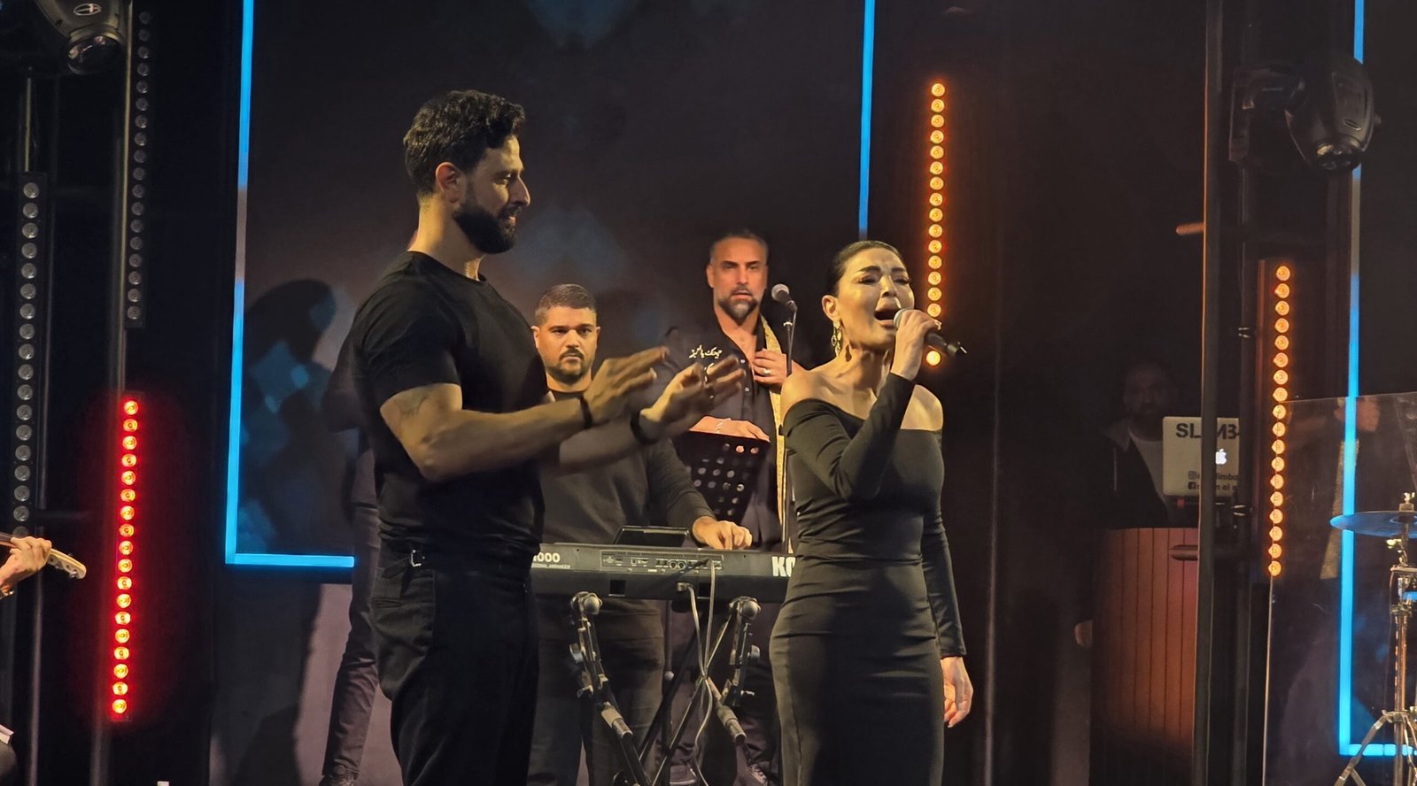 كريم نور يتألق في "أنتيكا بيروت" بحضور النجمة العربية دينا حايك كضيفة مميزة 3 1734831932b8e80b9fc9 scaled