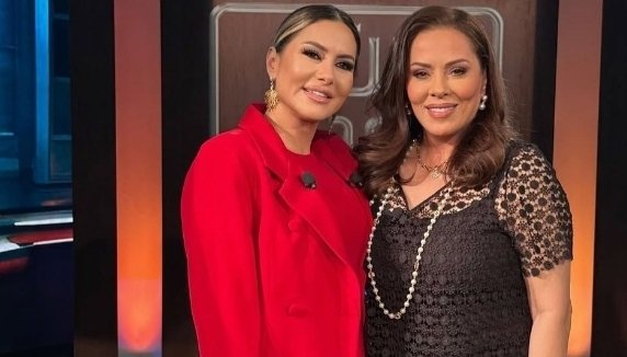 زينة النمرود تواصل نجاحها كقارئة تاروت محترفة 1 1757363622ea718917e0