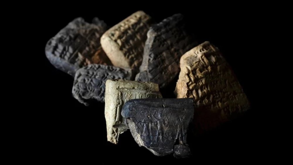 تم العثور على ألواح وأختام عمرها 3500 عام لأمير حيثي مجهول في تركيا