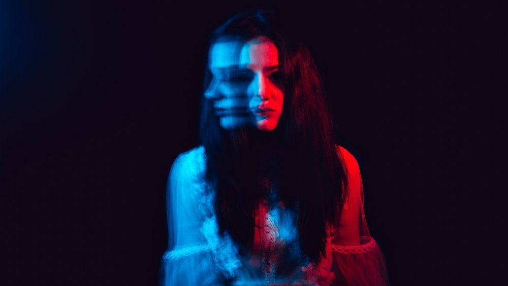 لقد وثق الأطباء النفسيون حالة نادرة للغاية من الذهان الحيضي 3 لقد وثق الأطباء النفسيون حالة نادرة للغاية من الذهان الحيضي