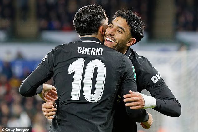 سوانزي 1 2 103426251 15237909 image a 2 1761775861275