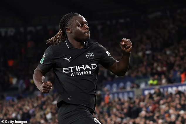 سوانزي 1 3 103426331 15237909 image a 12 1761776022586