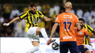 بنزيما يهدر ركلة جزاء في وقت قاتل ويفوت على الاتحاد فرصة اعتلاء صدارة الدوري السعودي (فيديو)