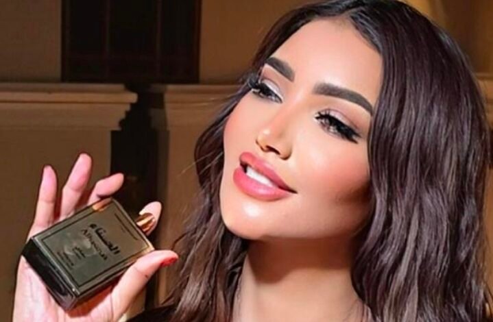 حسناء لعگوبي تستعد لإطلاق عطرها الفاخر "الحسناء" 1 1760864319d2b667ab5b