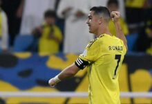 نجم مانشستر يونايتد السابق يصدم ميسي بسبب رونالدو (صورة)