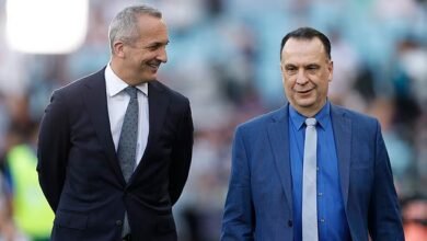 رئيس دوري الرجبي الأسترالي بيتر فلانديس يجري محادثات إيجابية مع الأندية الإنجليزية مع تزايد التكهنات بأن الدوري الوطني لكرة القدم الأمريكية قد يشتري حصة في الدوري الممتاز: "جميع الخيارات مطروحة على الطاولة" 4 رئيس دوري الرجبي الأسترالي بيتر فلانديس يجري محادثات إيجابية مع الأندية الإنجليزية مع تزايد التكهنات بأن الدوري الوطني لكرة القدم الأمريكية قد يشتري حصة في الدوري الممتاز: "جميع الخيارات مطروحة على الطاولة"