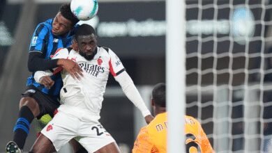 ميلان يتعادل مع أتالانتا ويضيع فرصة الاقتراب من نابولي 15 ميلان يتعادل مع أتالانتا ويضيع فرصة الاقتراب من نابولي