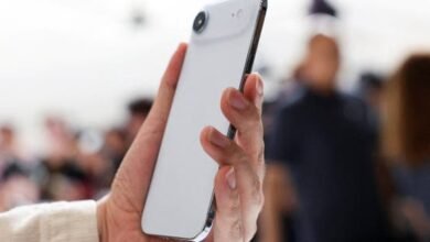 "أبل" تسجل أرباحًا فصلية تتجاوز التوقعات بفضل "آيفون" والخدمات الرقمية 5 ماسك يقترب من صفقة بـ 2 مليار دولار مع البنتاغون ضمن مشروع القبة الذهبية