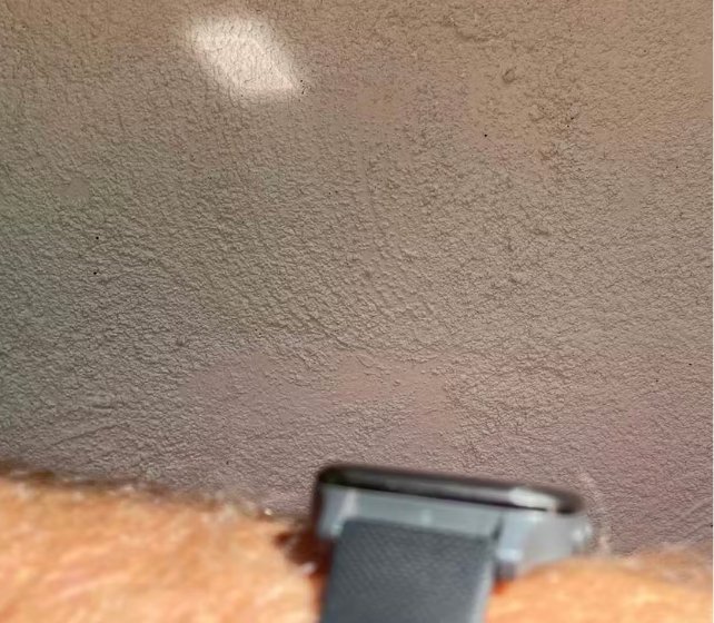 SunlightOffWristwatch
